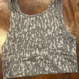 Lululemon Tank-excellent condition-size 12